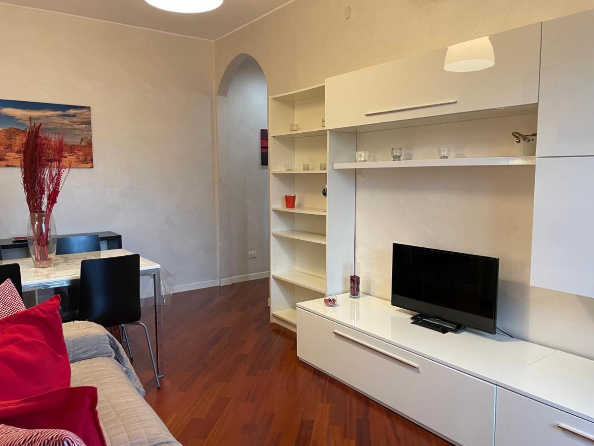 Adriano Metro & Comfort Suites - Affitti Brevi Italia 米兰 外观 照片