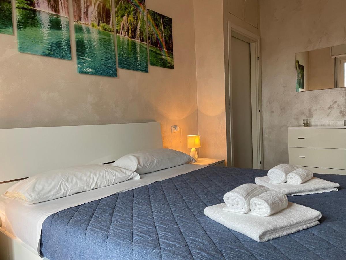 Adriano Metro & Comfort Suites - Affitti Brevi Italia 米兰 外观 照片