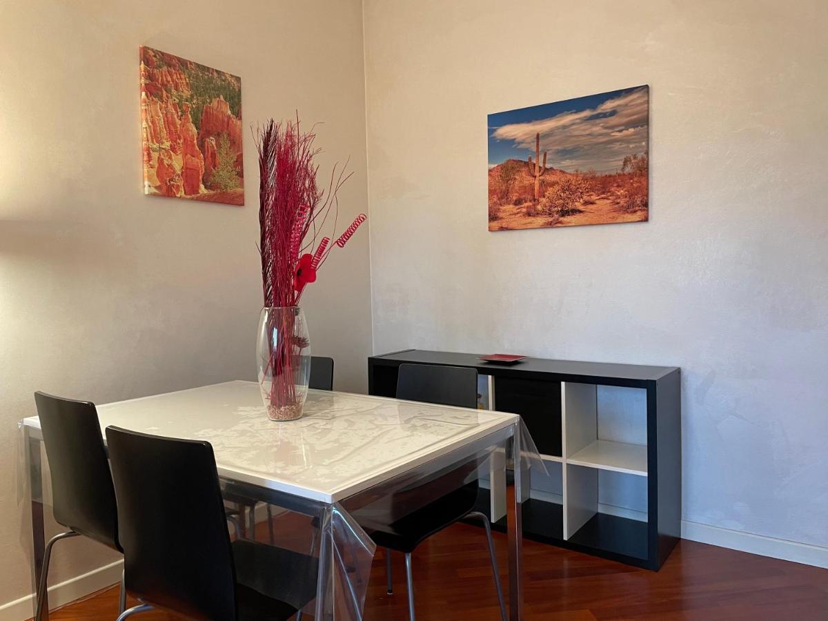 Adriano Metro & Comfort Suites - Affitti Brevi Italia 米兰 外观 照片