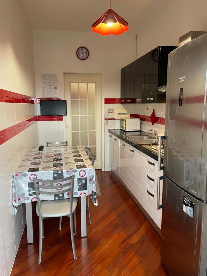 Adriano Metro & Comfort Suites - Affitti Brevi Italia 米兰 外观 照片