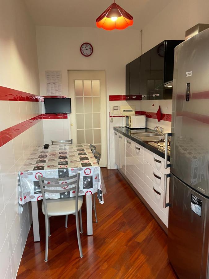 Adriano Metro & Comfort Suites - Affitti Brevi Italia 米兰 外观 照片